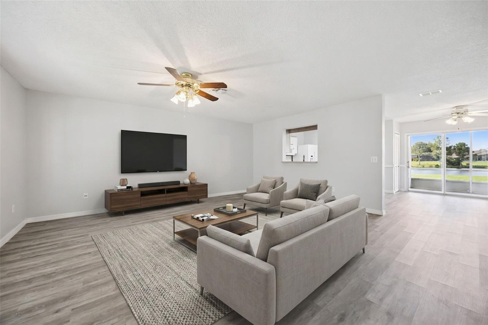 THATCHERS LANDING CONDO 03 - Residential