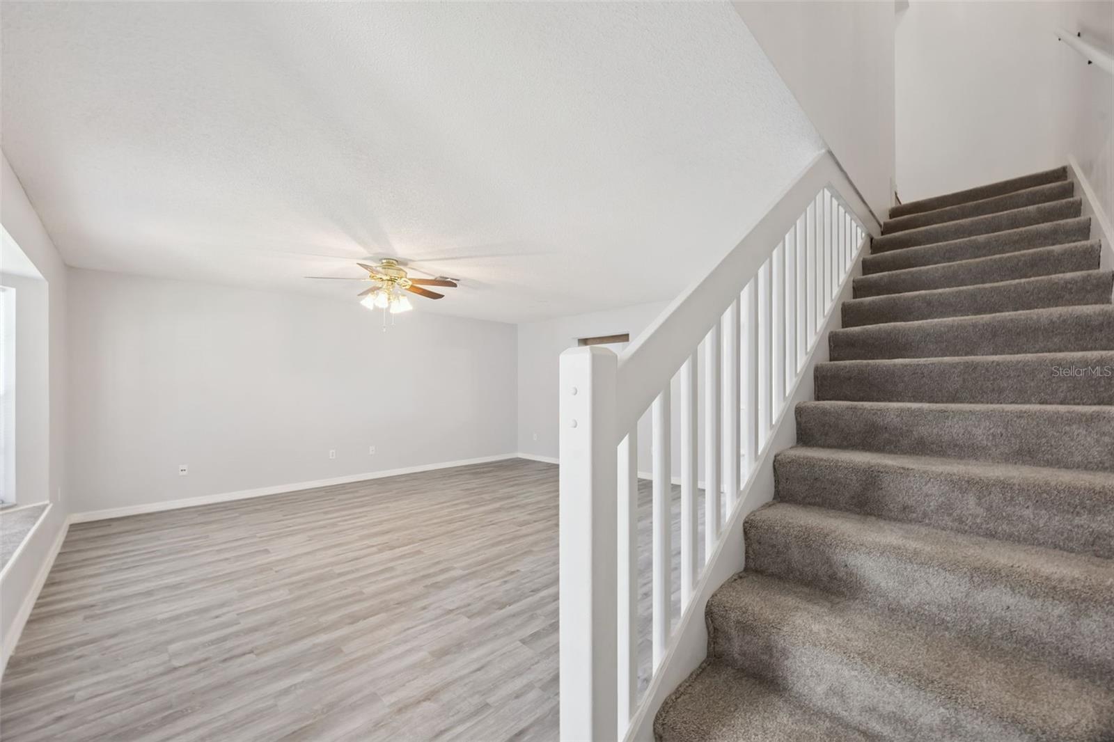 THATCHERS LANDING CONDO 03 - Residential
