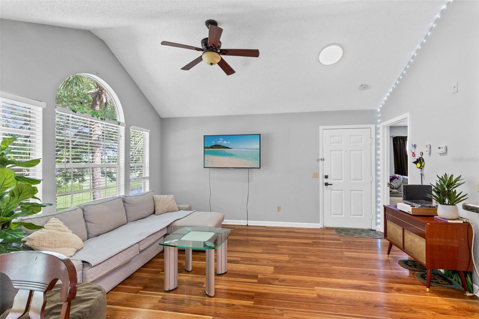 TRADEWINDS - Residential