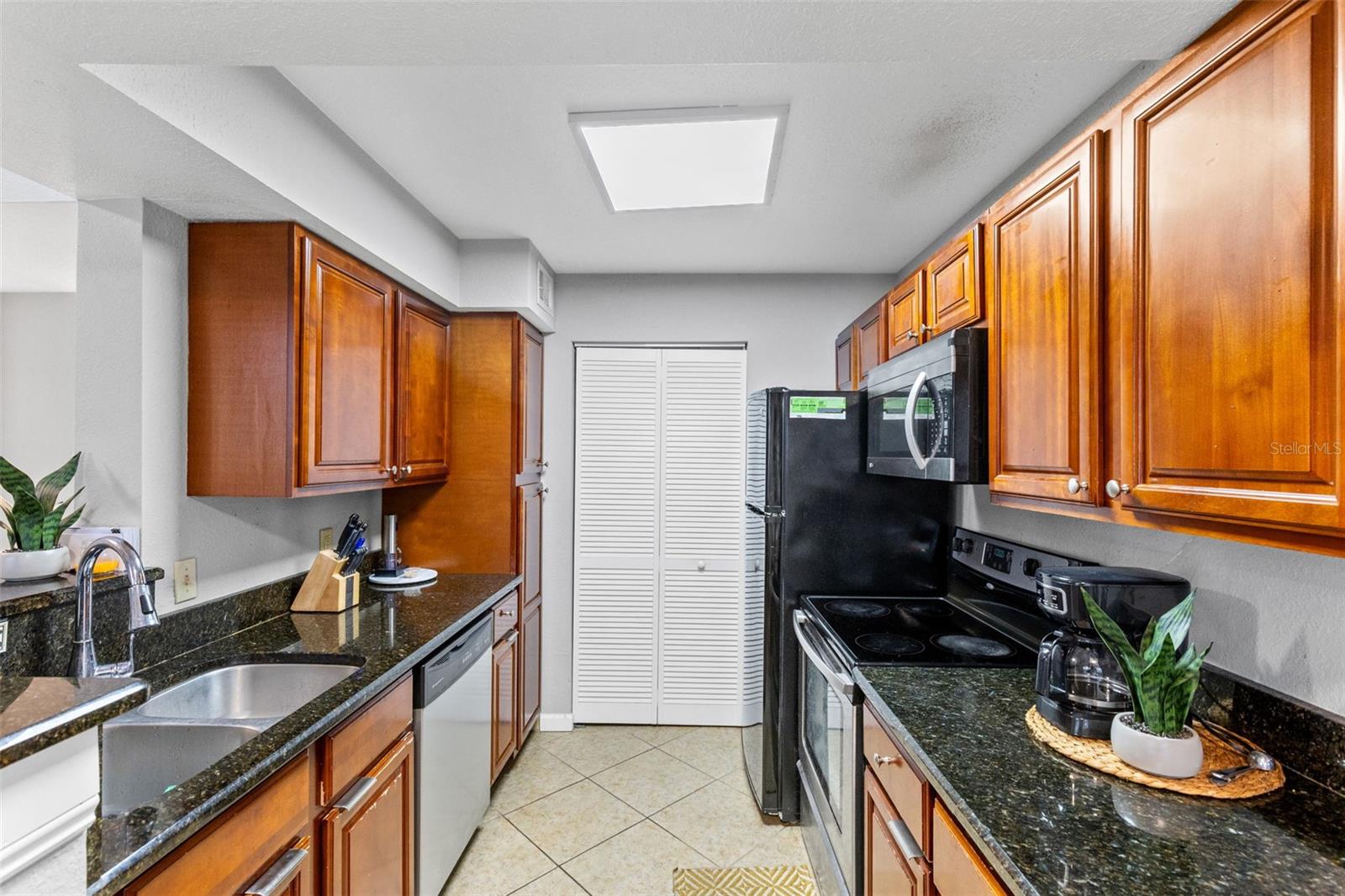 TRADEWINDS - Residential