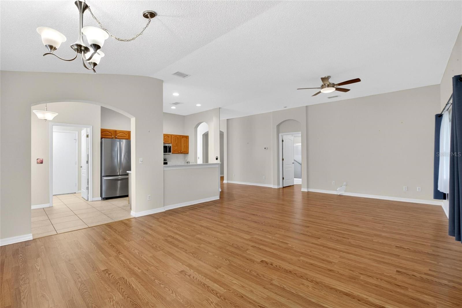 DEVONSHIRE CONDO - Residential