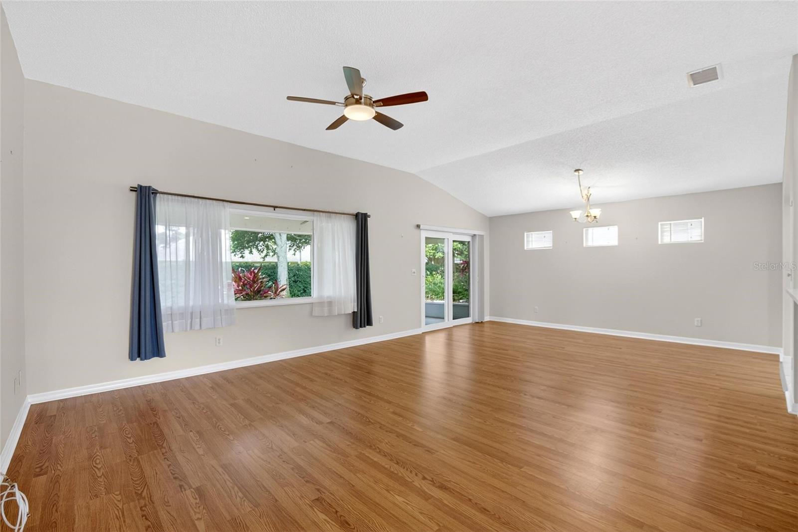 DEVONSHIRE CONDO - Residential