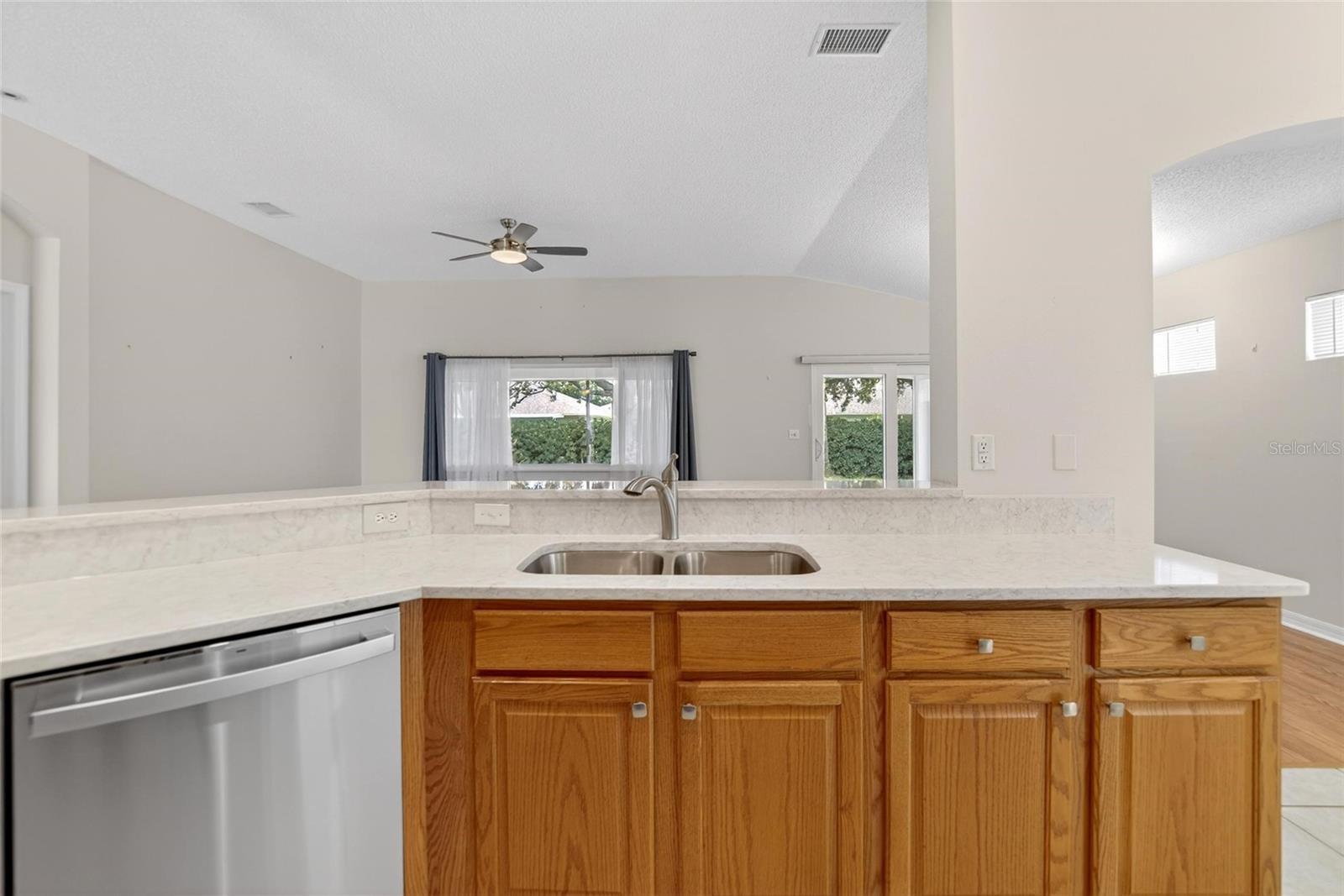 DEVONSHIRE CONDO - Residential