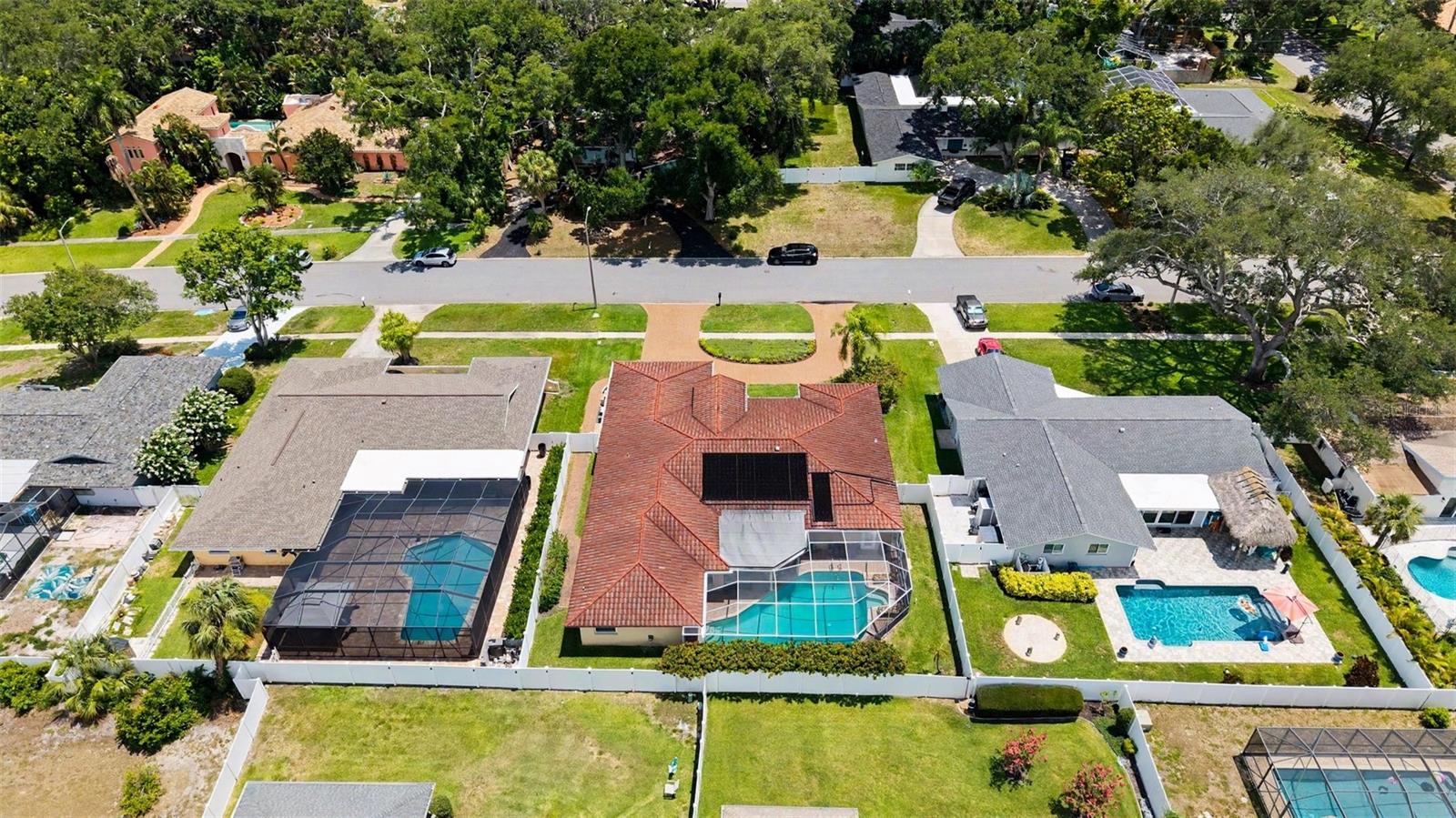 DEL ORO GROVES - Residential