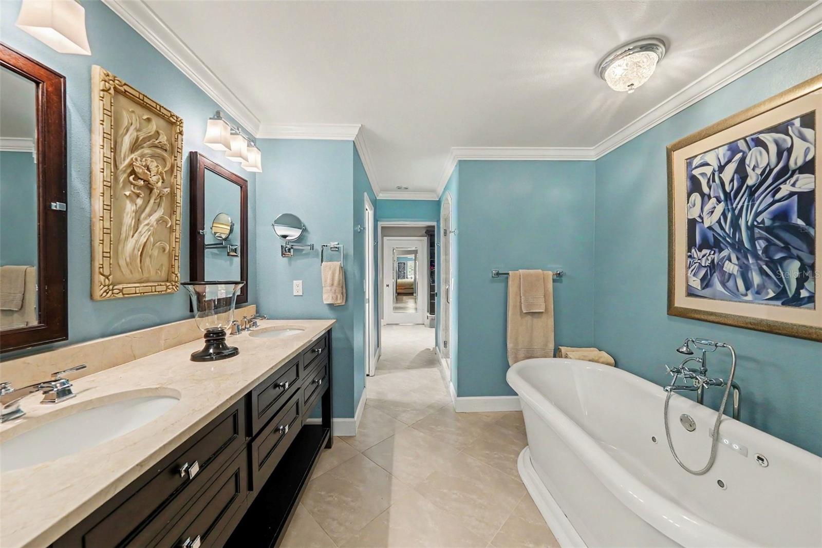 DEL ORO GROVES - Residential