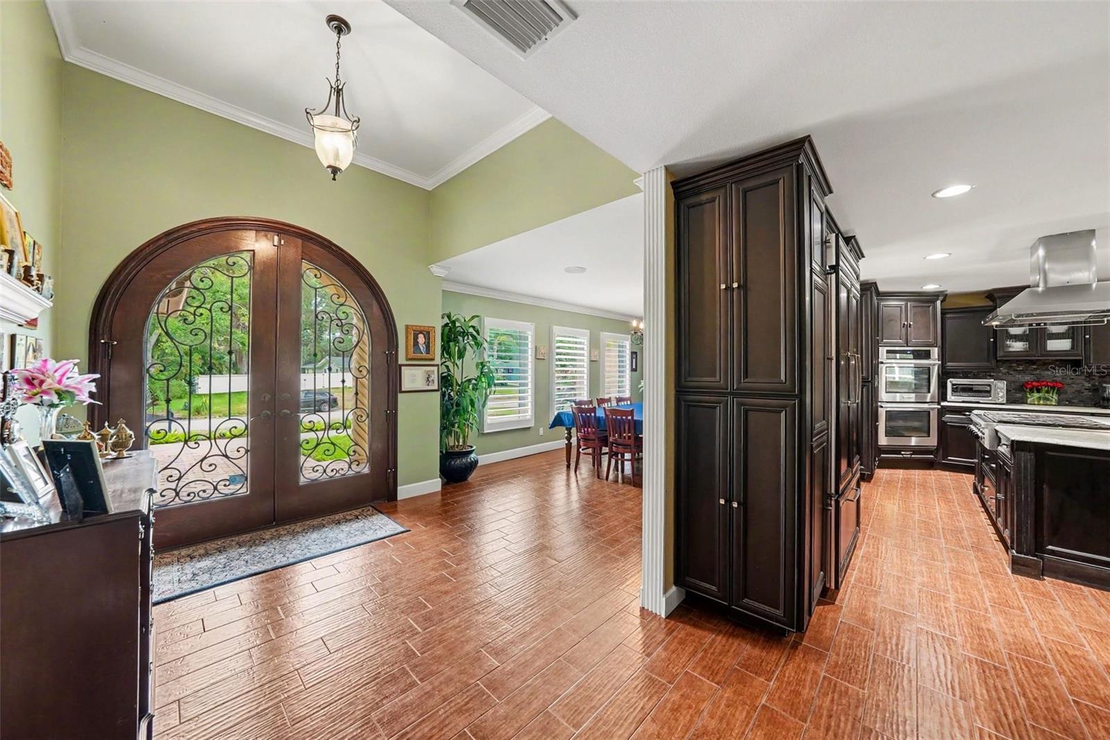 DEL ORO GROVES - Residential
