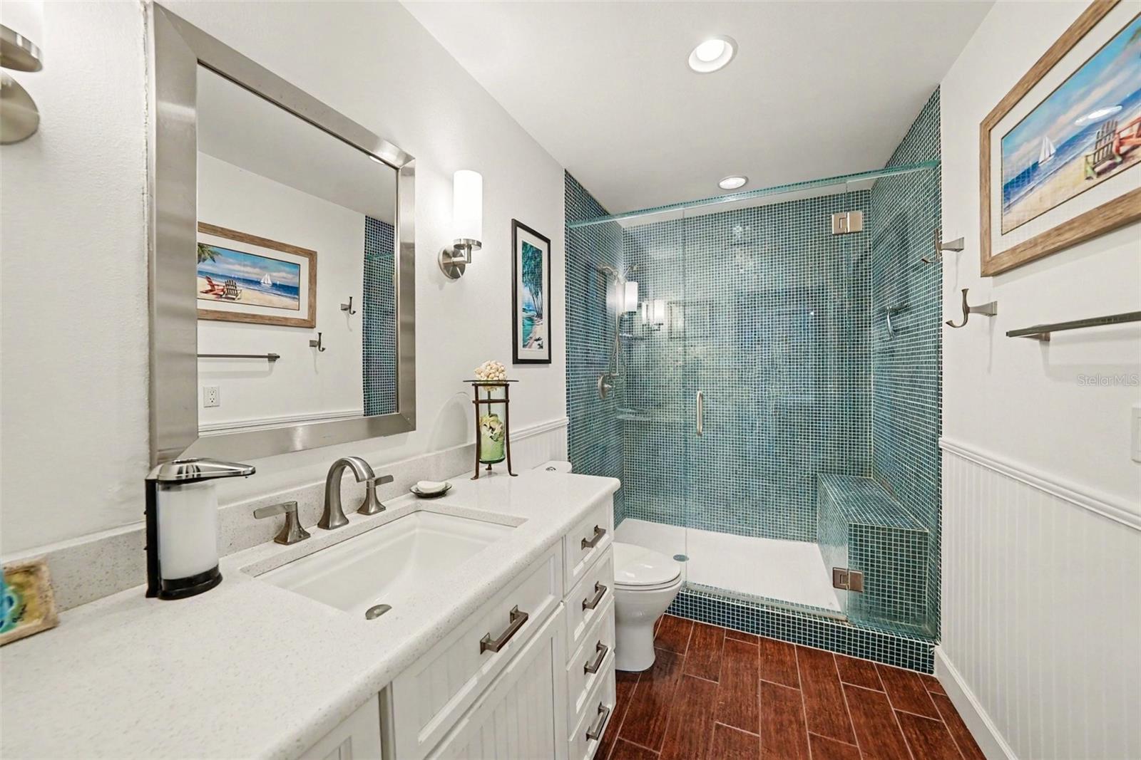 DEL ORO GROVES - Residential