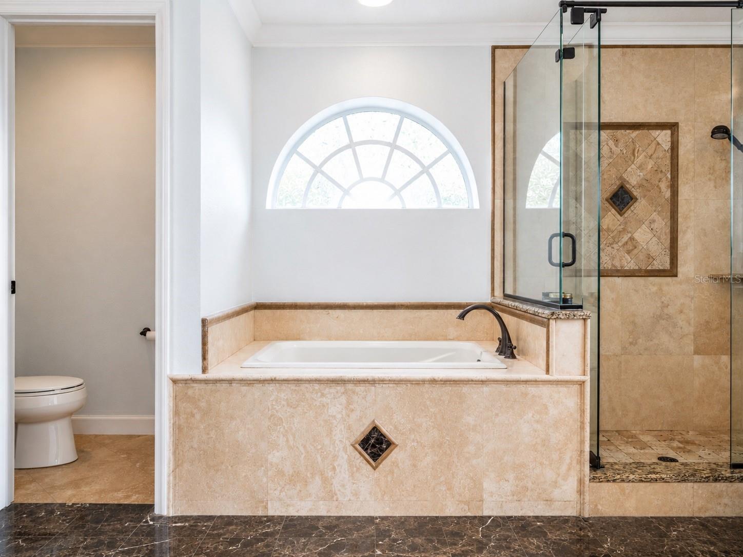 WESTMINSTER LANDING PH 01 - Residential
