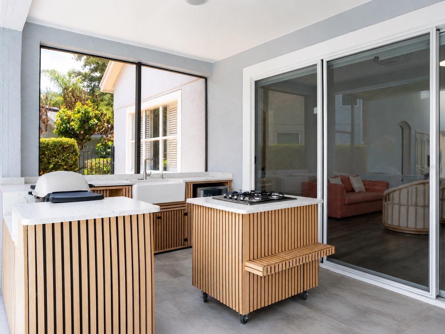 WESTMINSTER LANDING PH 01 - Residential
