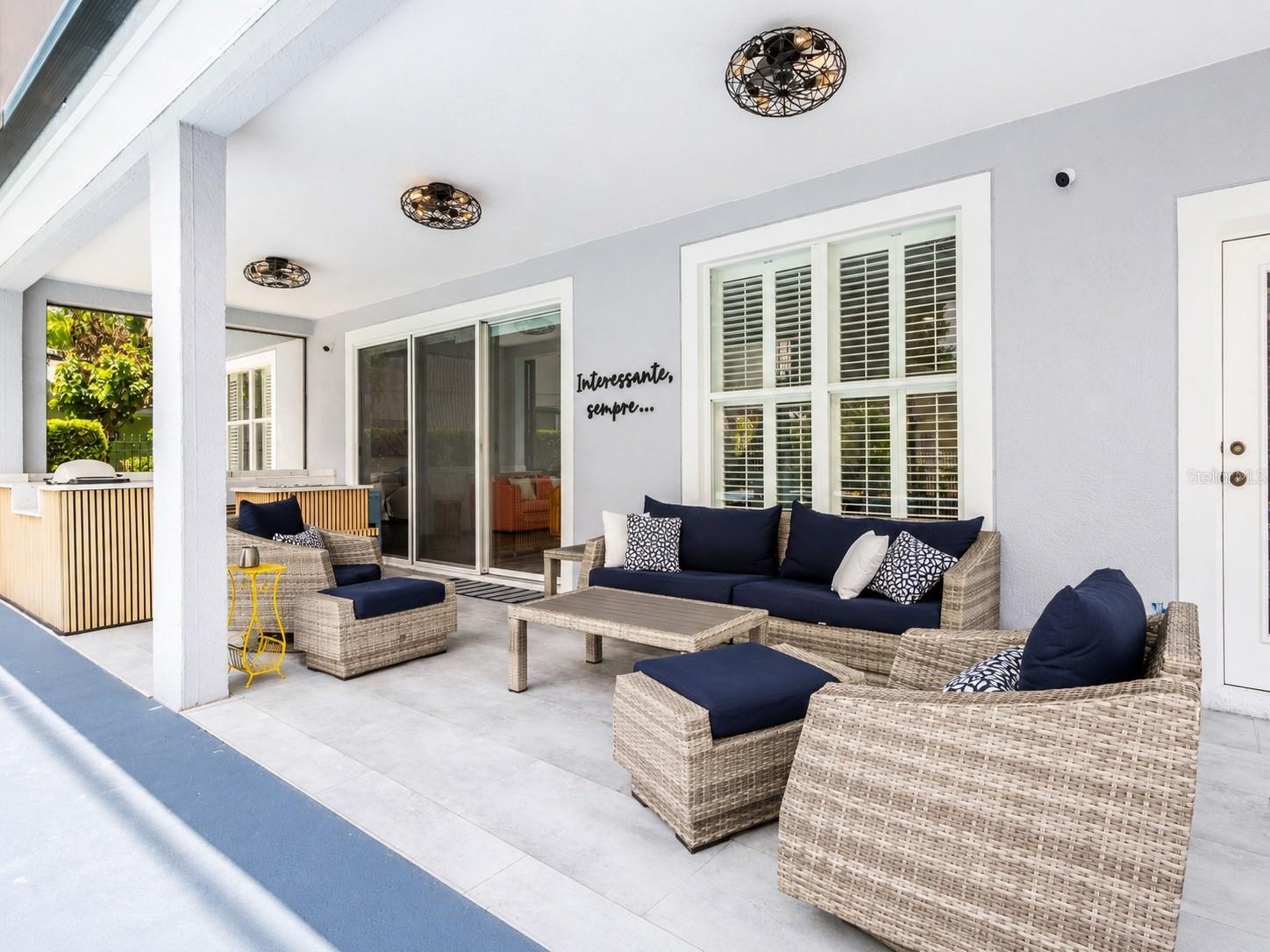 WESTMINSTER LANDING PH 01 - Residential