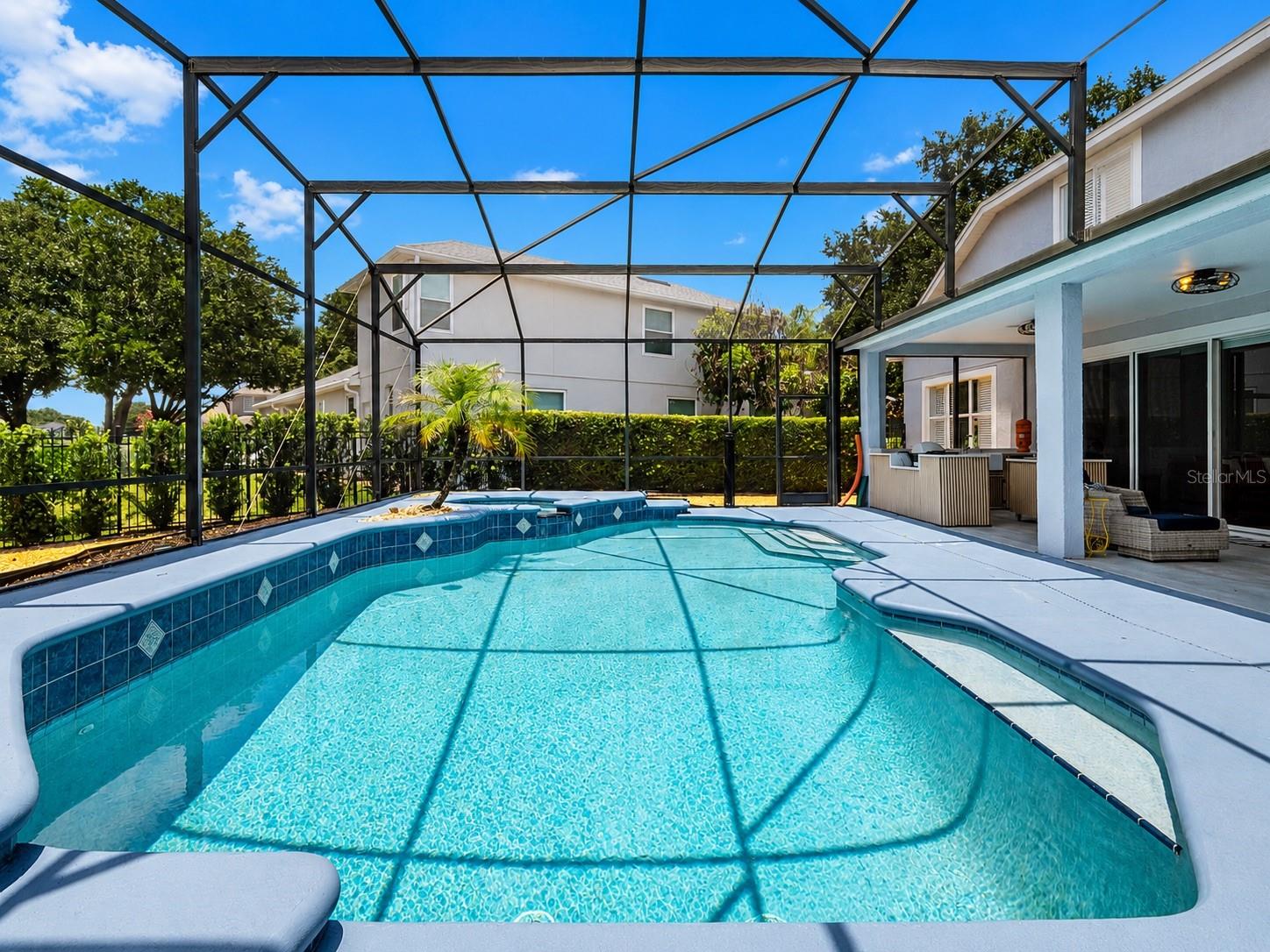 WESTMINSTER LANDING PH 01 - Residential