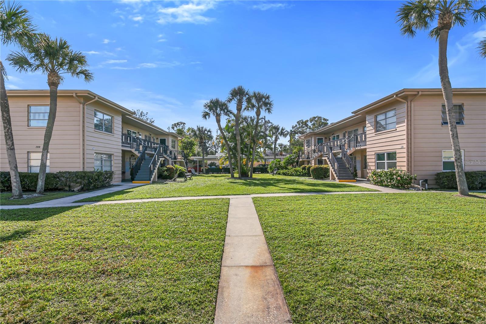 NORTH EAST GARDEN APTS - Residential