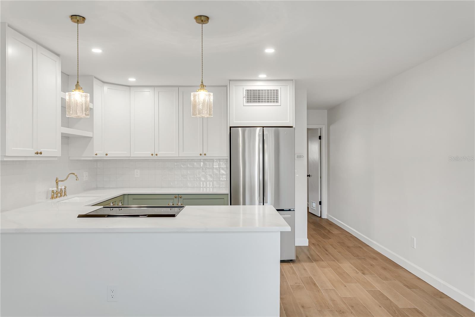 NORTH EAST GARDEN APTS - Residential