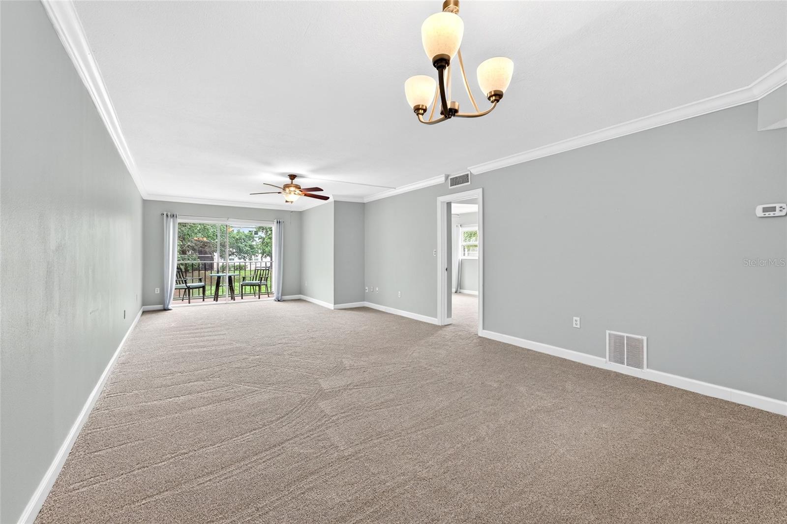 PATRICIAN OAKS - Residential