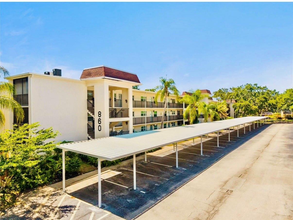 PATRICIAN OAKS - Residential