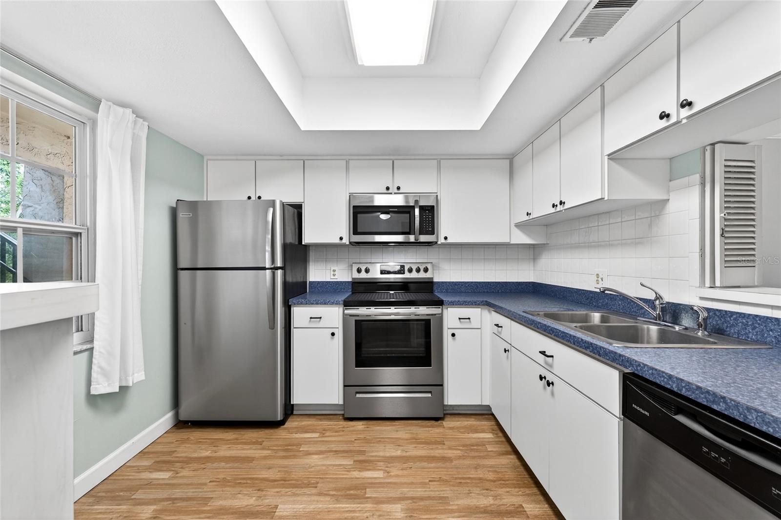 PATRICIAN OAKS - Residential