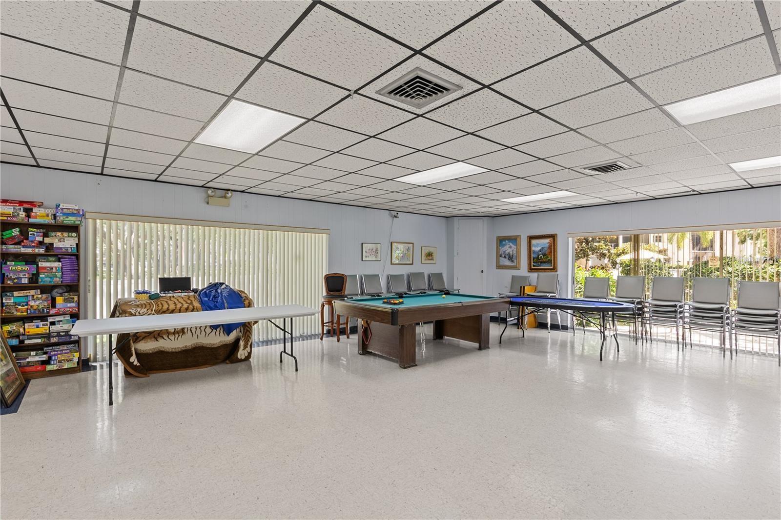 PATRICIAN OAKS - Residential