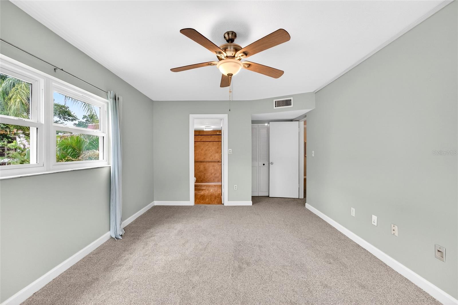 PATRICIAN OAKS - Residential