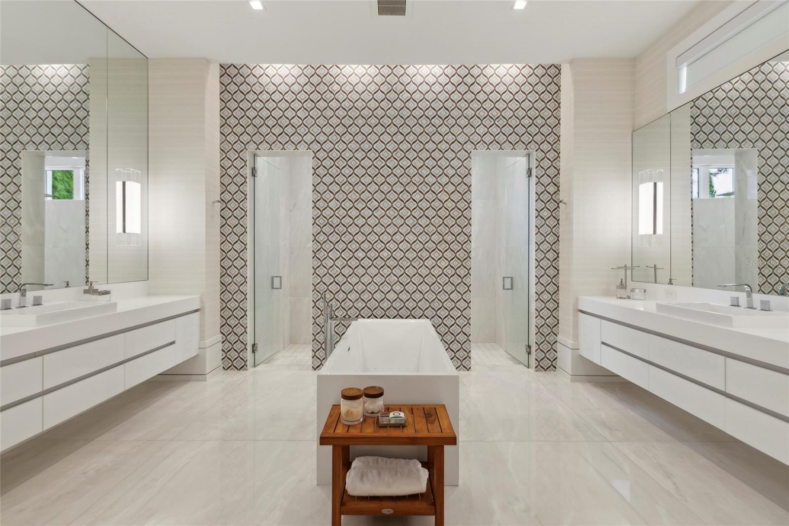 KEENES POINTE - Residential