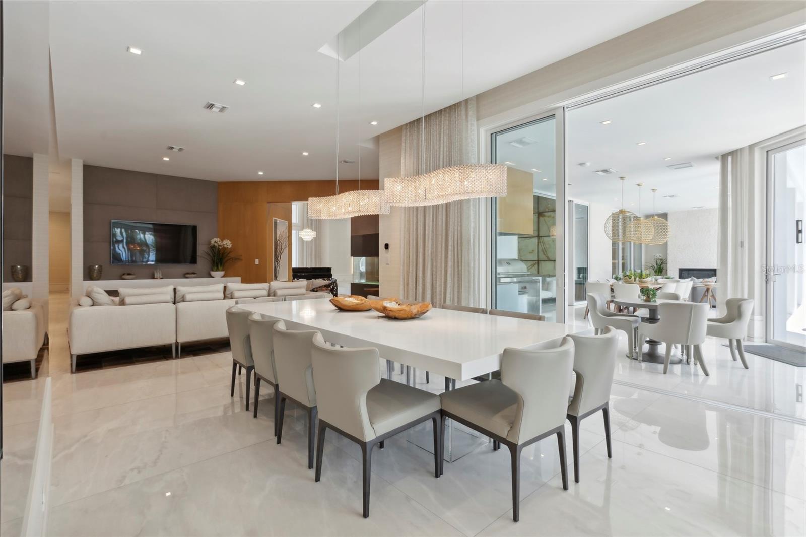 KEENES POINTE - Residential