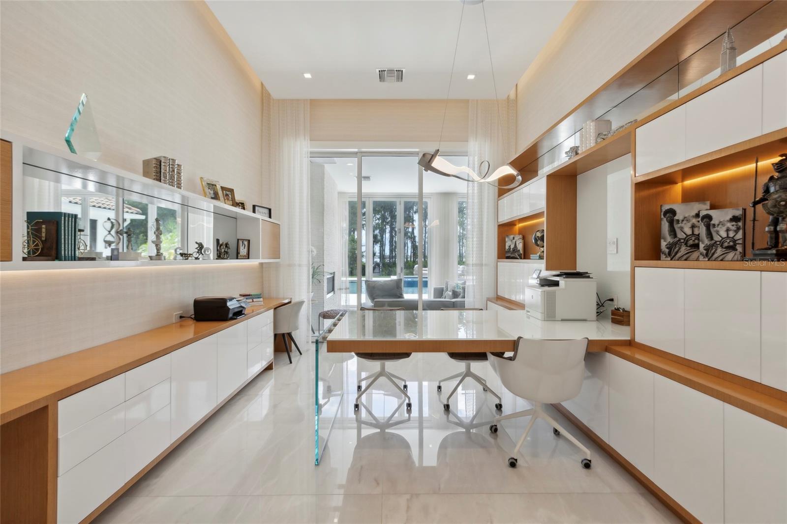KEENES POINTE - Residential