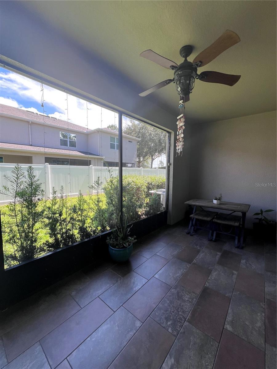 AVELAR CREEK NORTH - Residential Lease