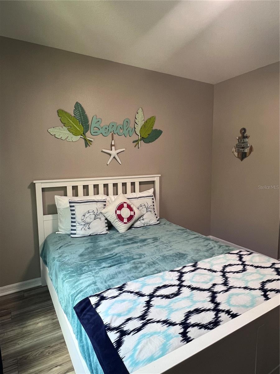 AVELAR CREEK NORTH - Residential Lease