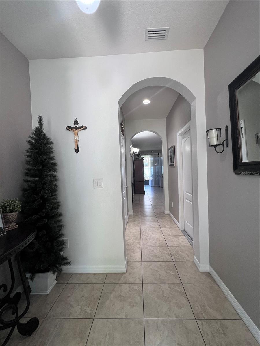 AVELAR CREEK NORTH - Residential Lease
