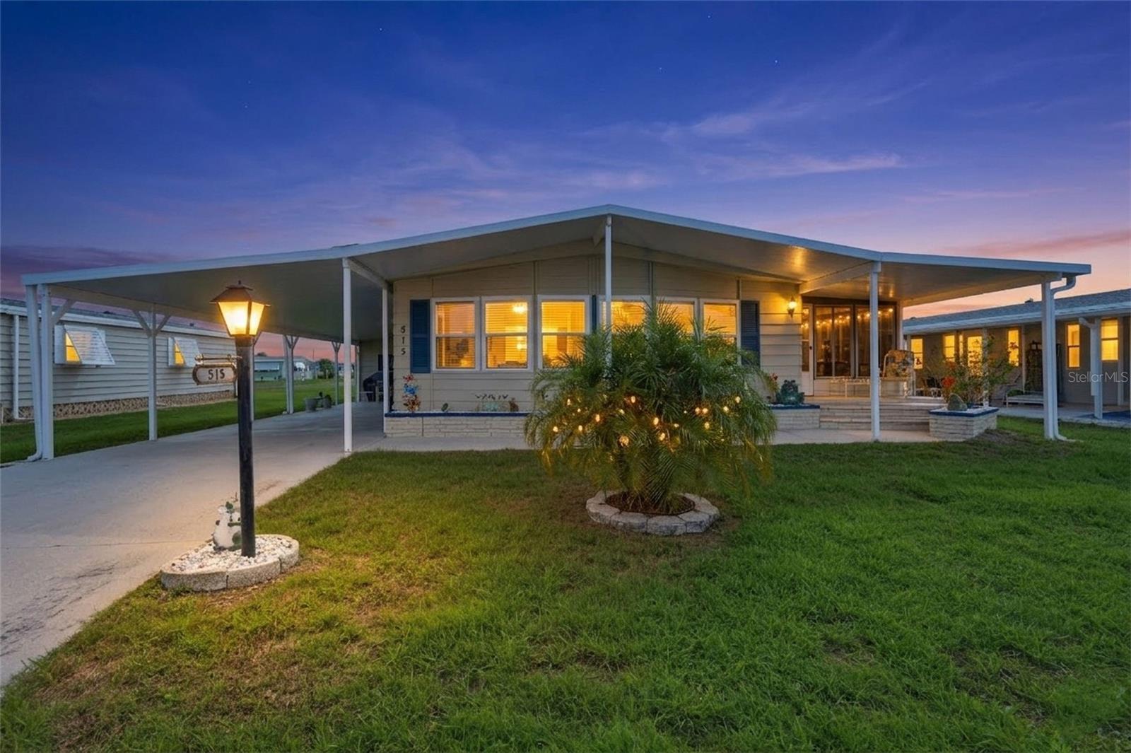 LA CASA MHP CO-OP - Residential