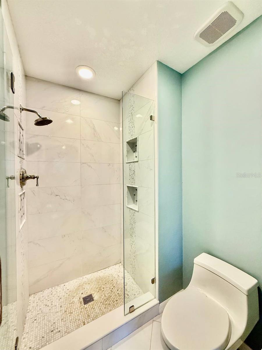 BAYSHORE WALK A CONDO - Residential Lease