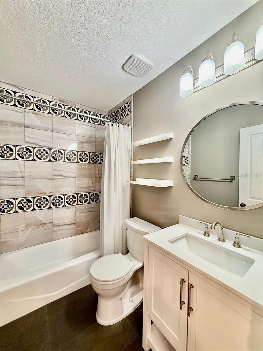 BAYSHORE WALK A CONDO - Residential Lease