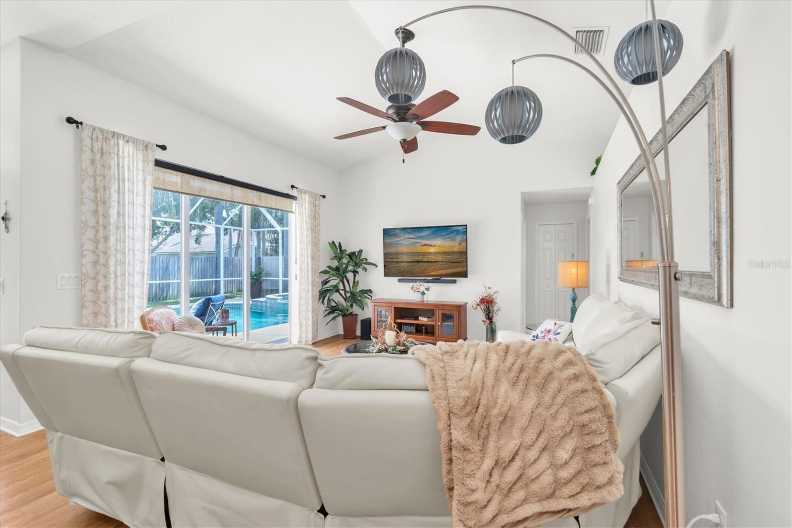 WESTCHASE SEC 110 - Residential