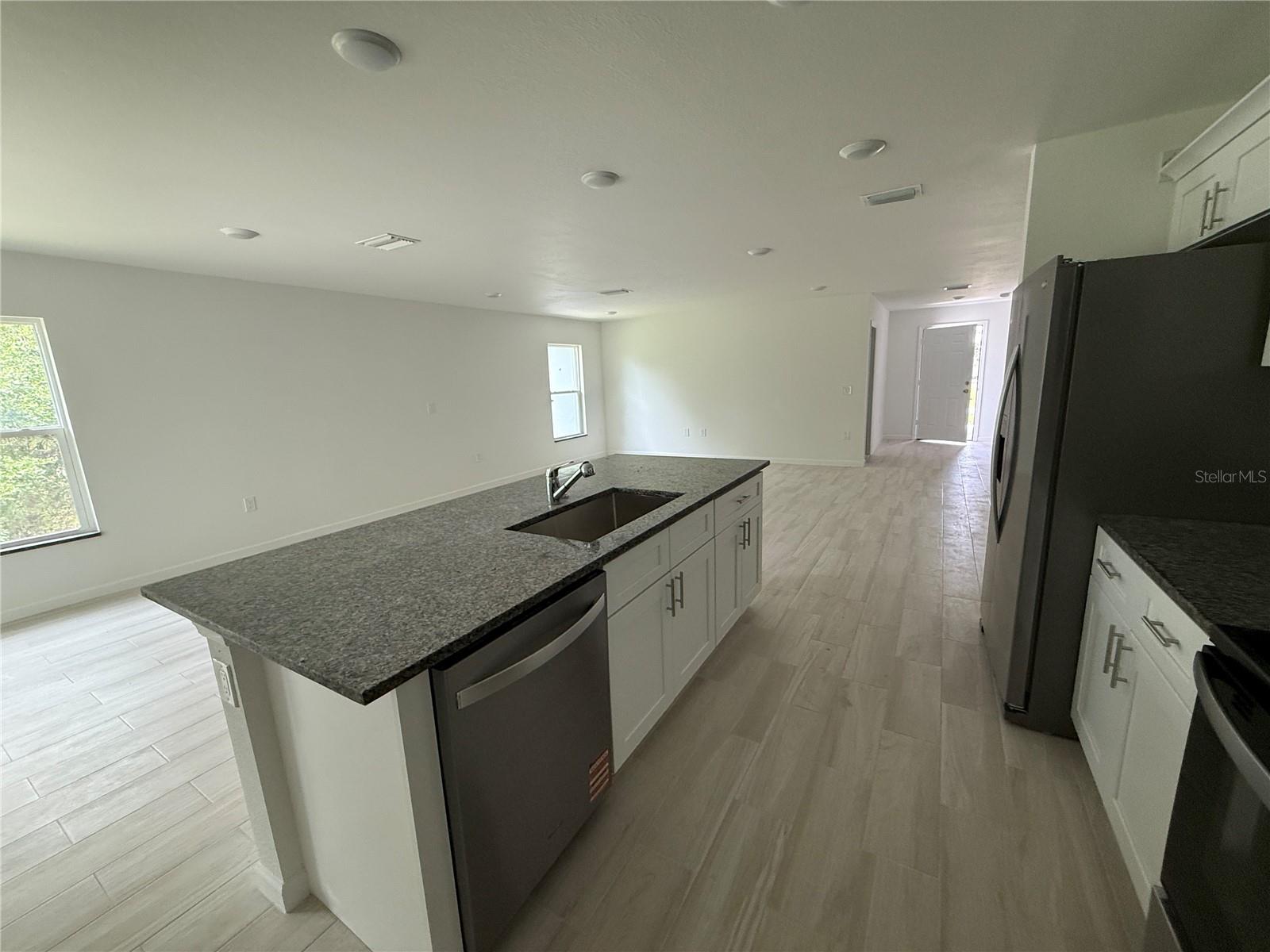 PORT CHARLOTTE SUB 51 - Residential Lease
