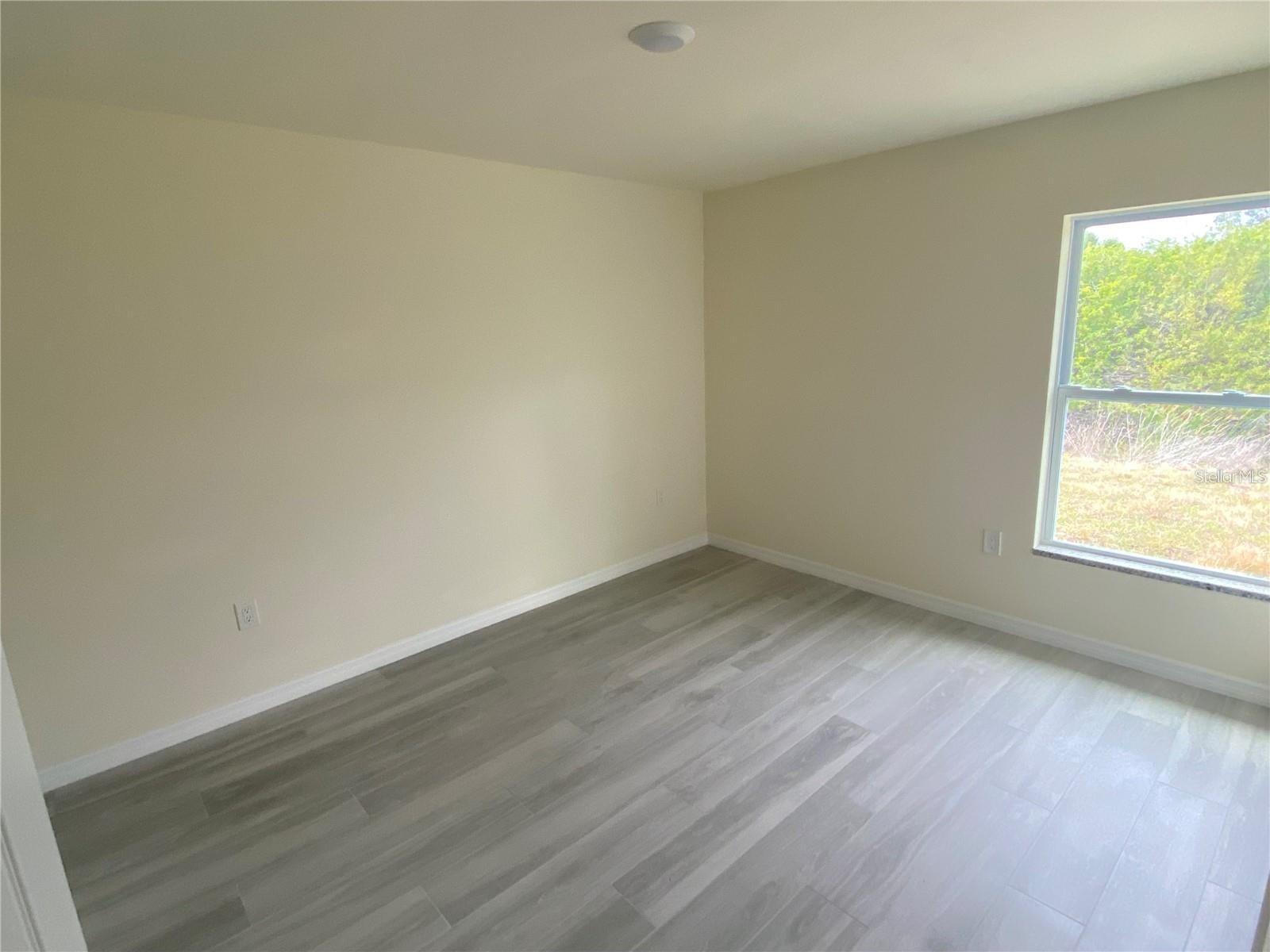 PORT CHARLOTTE SUB 51 - Residential Lease