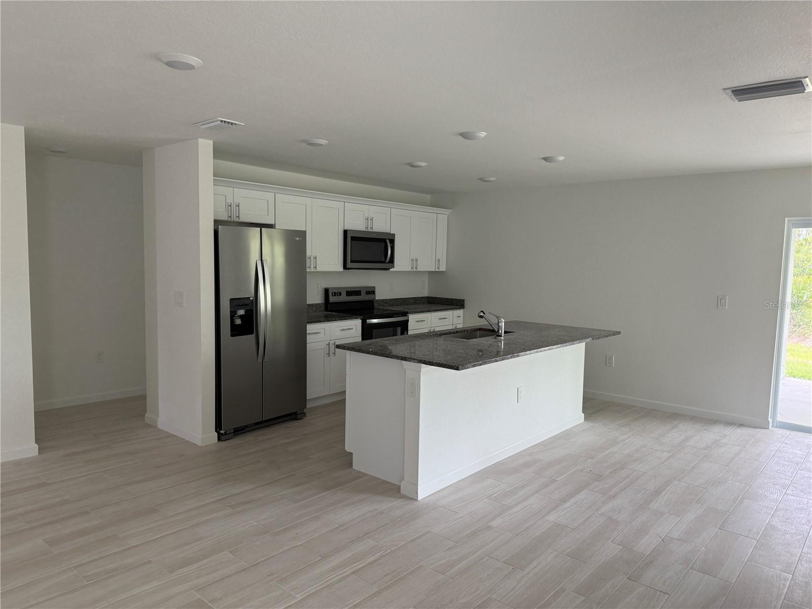 PORT CHARLOTTE SUB 51 - Residential Lease