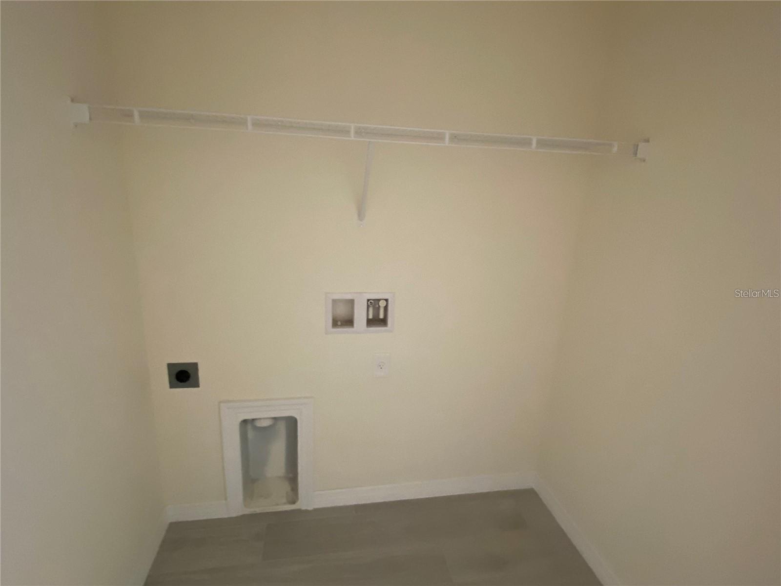 PORT CHARLOTTE SUB 51 - Residential Lease