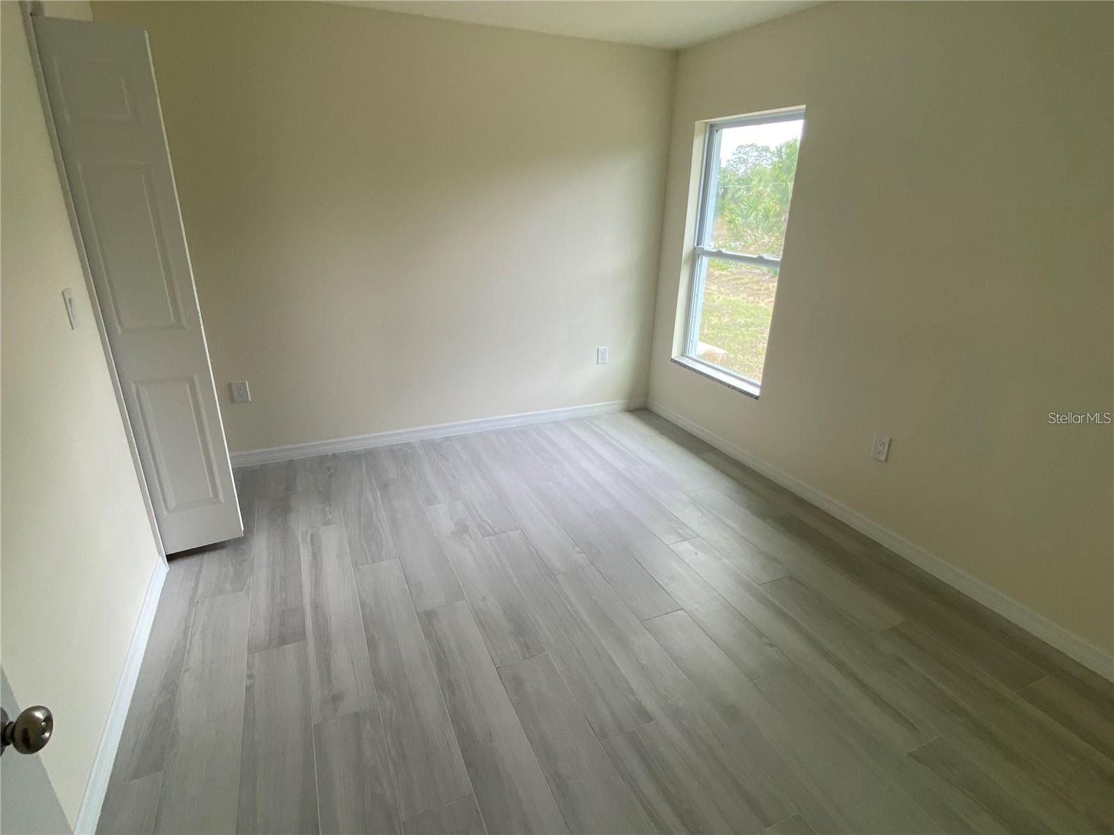 PORT CHARLOTTE SUB 51 - Residential Lease