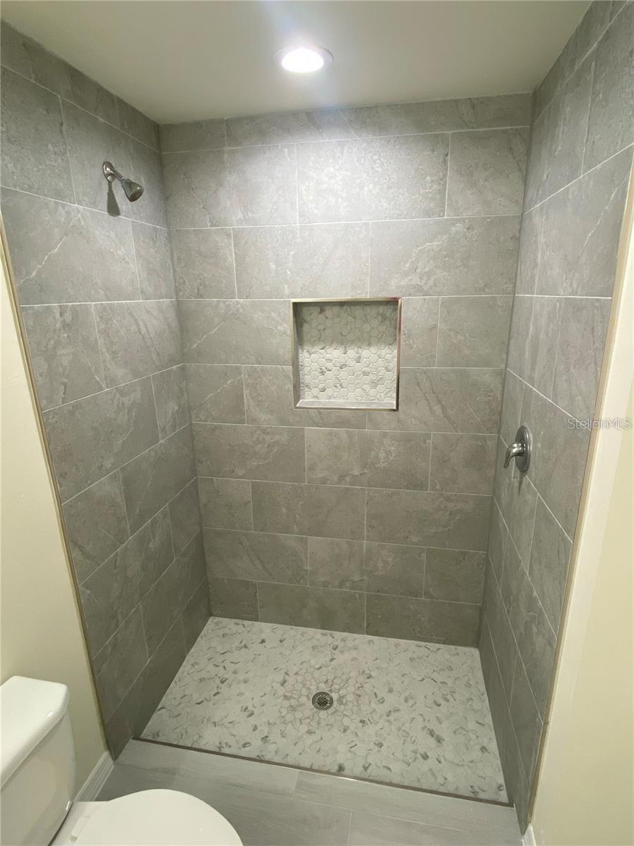 PORT CHARLOTTE SUB 51 - Residential Lease