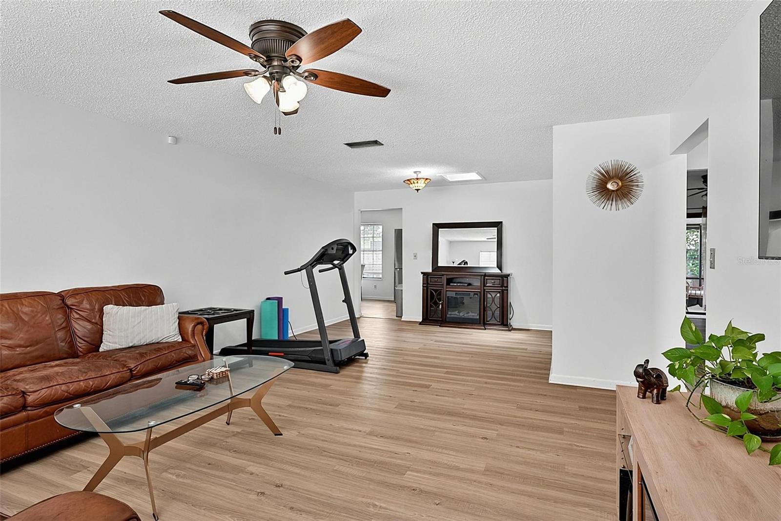 OAK FOREST PH 01-05 - Residential
