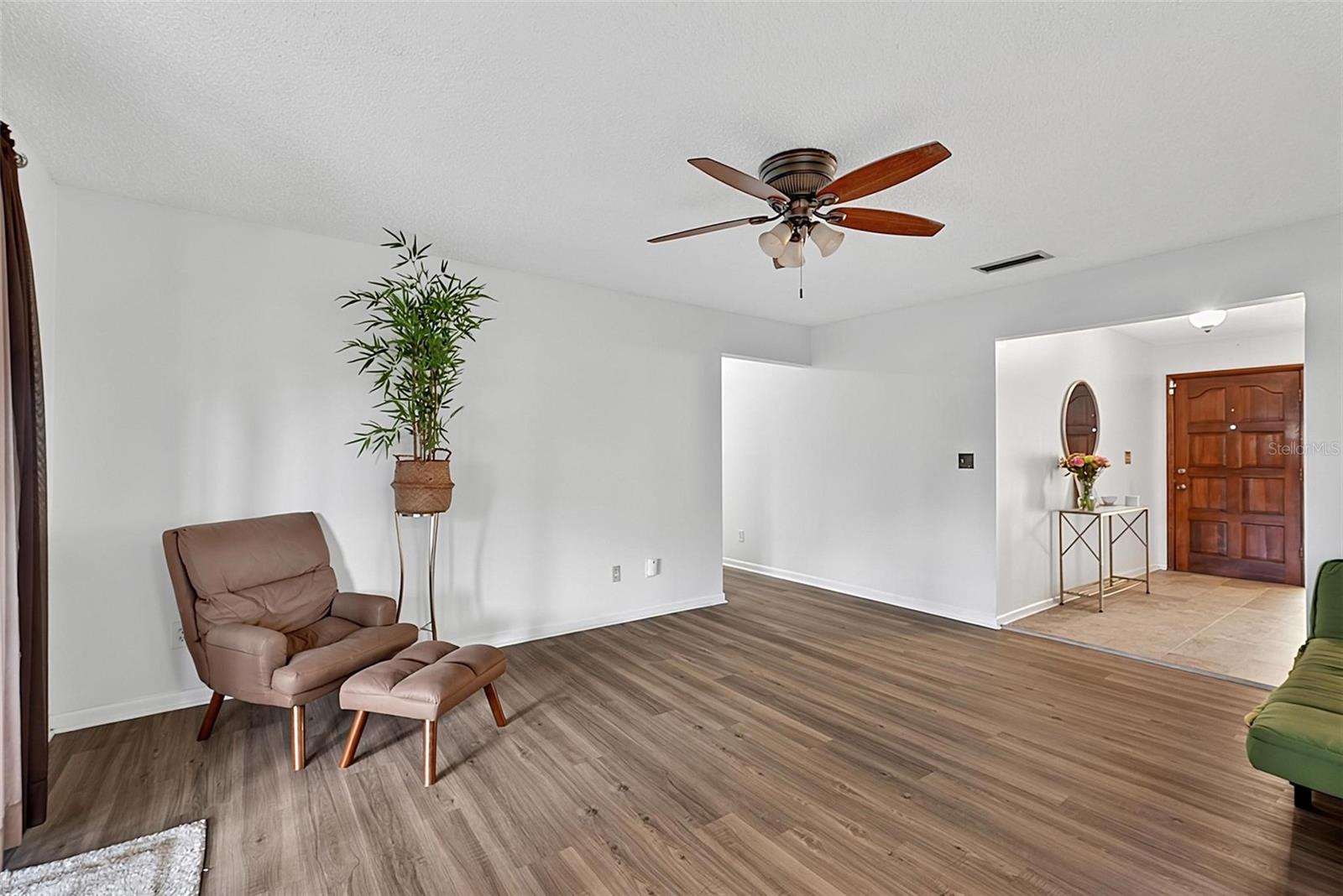 OAK FOREST PH 01-05 - Residential