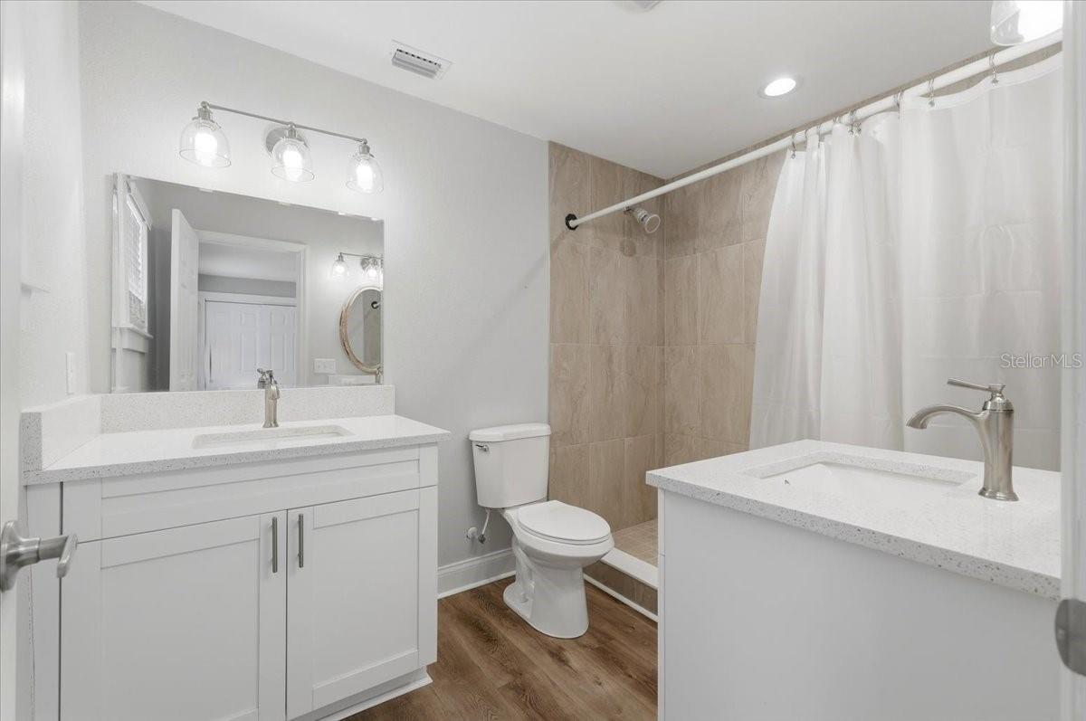 DIXIELAND REV - Residential