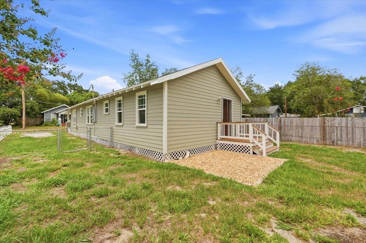 DIXIELAND REV - Residential