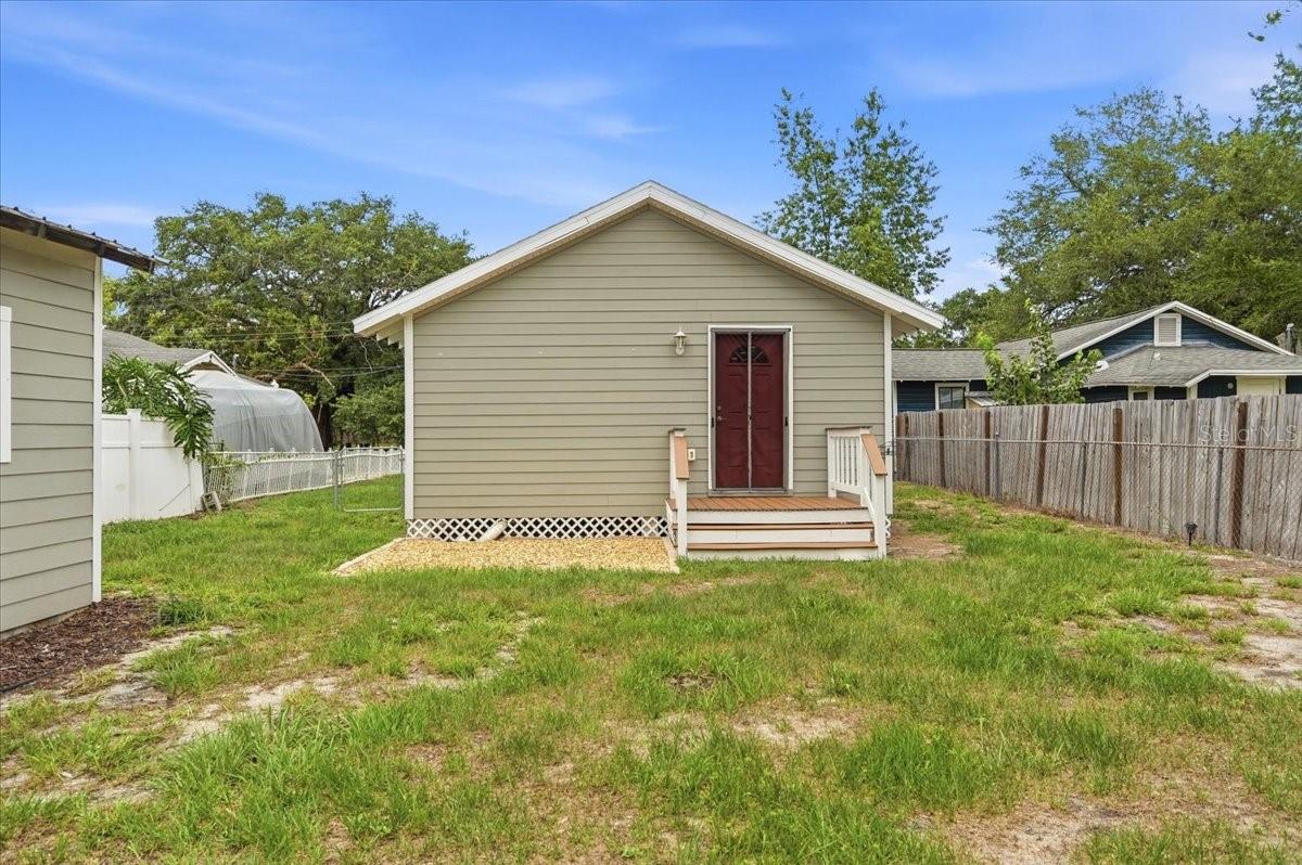 DIXIELAND REV - Residential