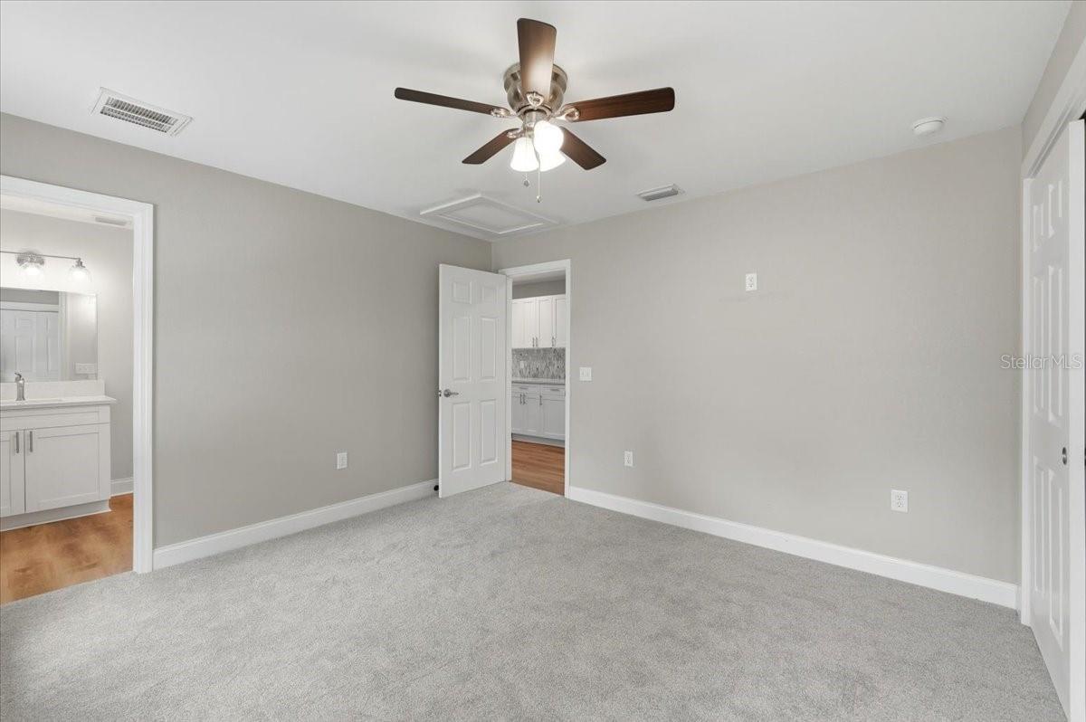 DIXIELAND REV - Residential
