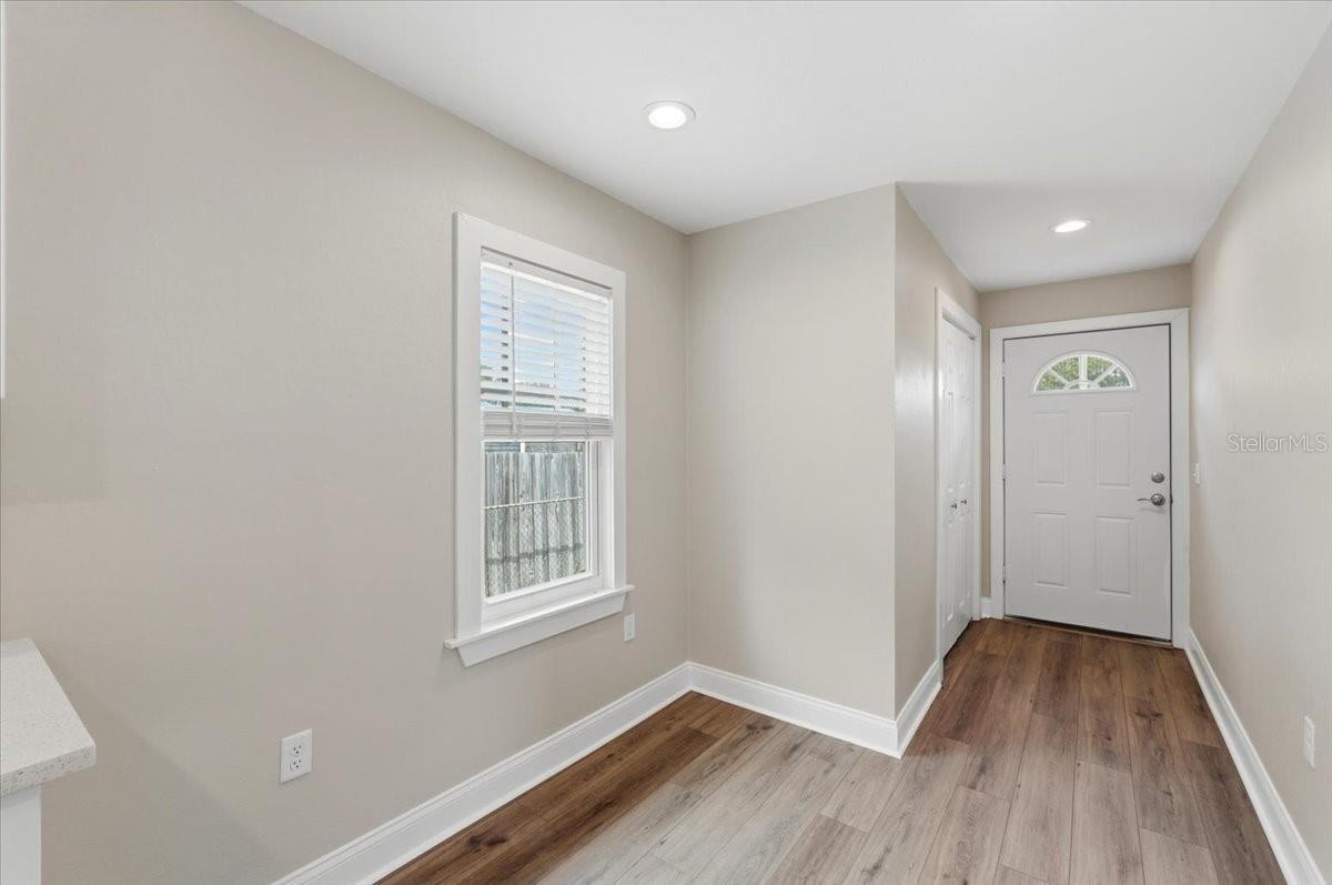 DIXIELAND REV - Residential