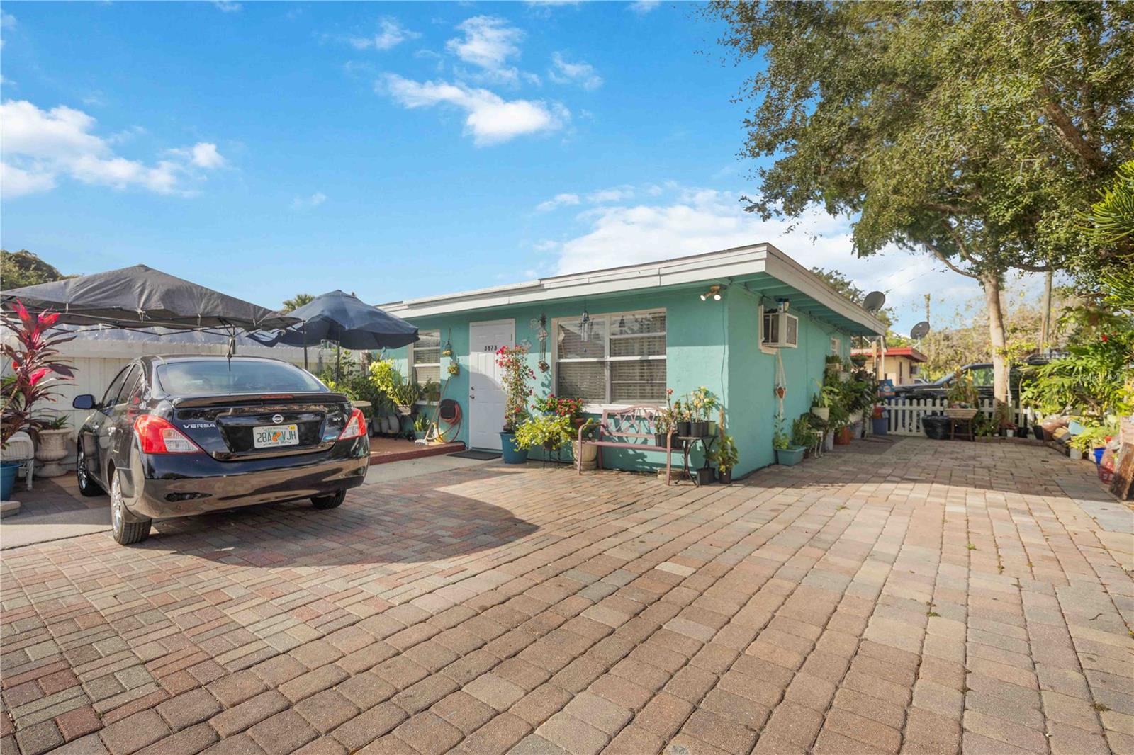 NEWTOWN FARMS - Commercial Sale