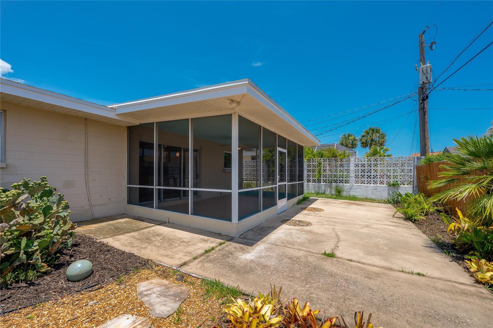 RAY MAR HEIGHTS BELLEWOOD - Residential