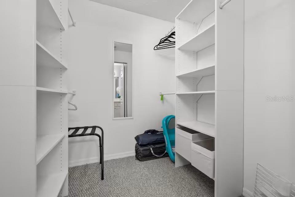 ROYAL PALMS SEC 30 - Residential