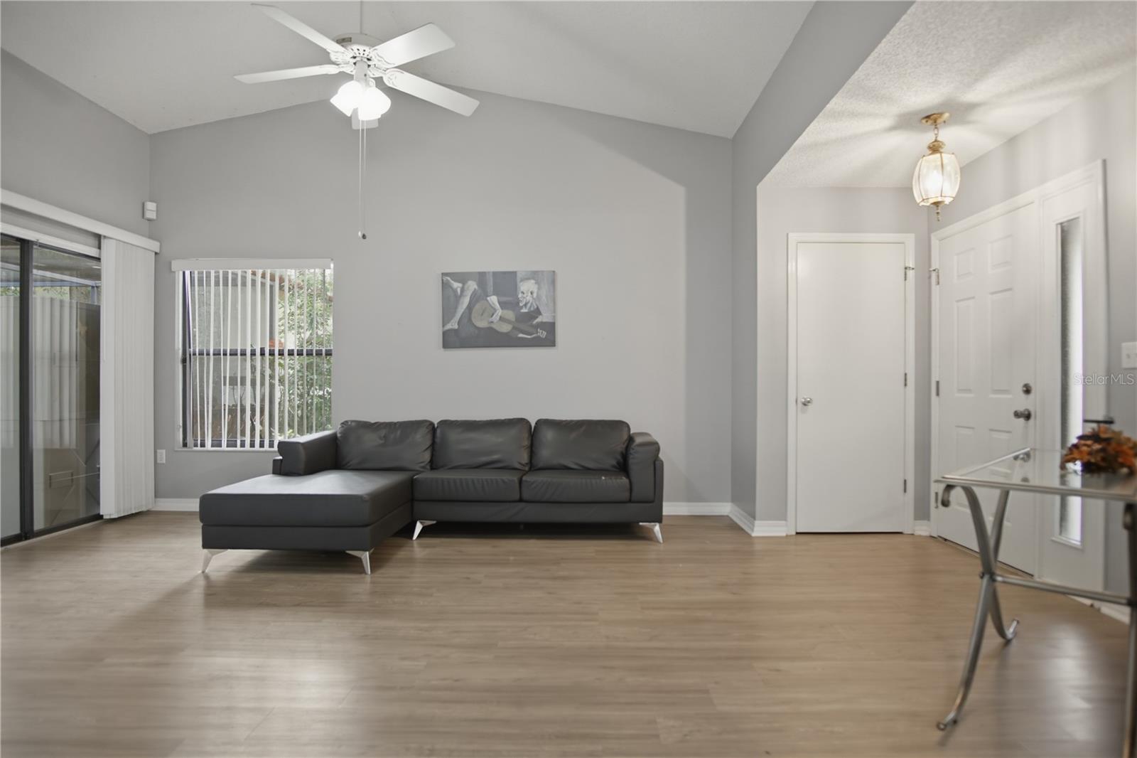 GRENELEFE CLUB ESTATES - Residential Lease