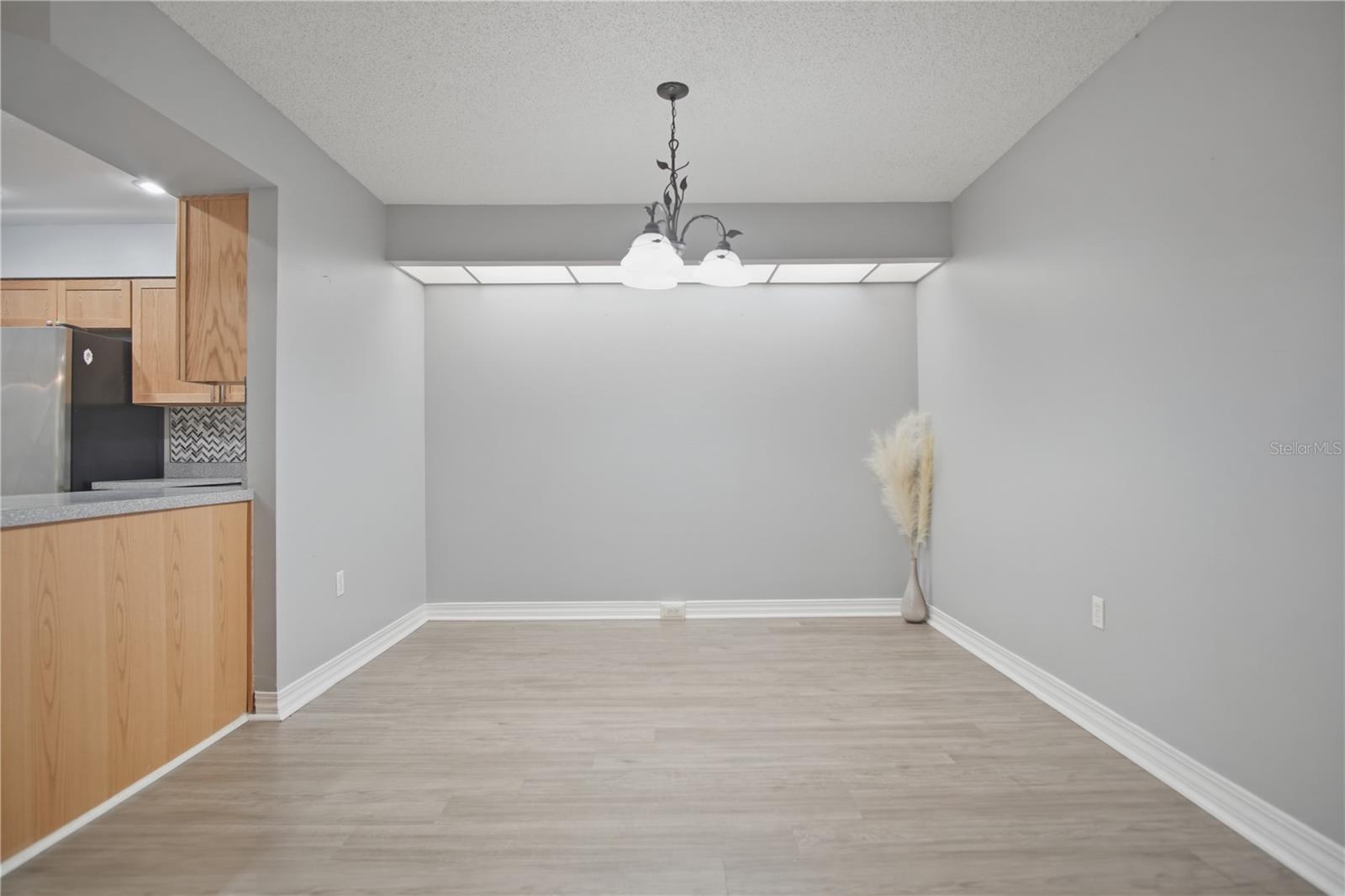 GRENELEFE CLUB ESTATES - Residential Lease